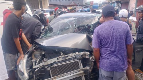 Kecepatan Tinggi, Mobil Datsun Tabrak Jembatan di Bastiong Ternate