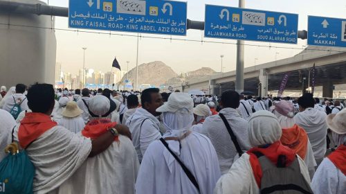 Usai Wukuf di Arafah, Jemaah Haji Maluku Utara Lanjut Lempar Jamarat di Mina