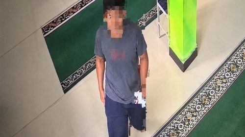 Polisi Buru Pelaku Pencuri Isi Kotak Amal di Masjid Nurul Yakin Tabona