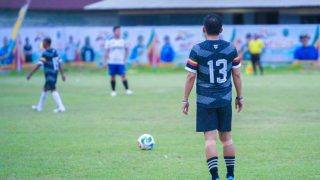 Tampil Gemilang, Pemkab Haltim Gilas DPRD 4-0 di Laga Eksebisi HUT Kabupaten ke-23