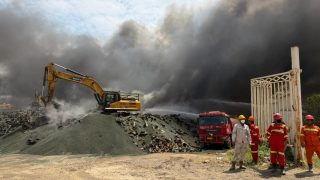 PT IWIP Tanggapi Kebakaran Ban Bekas di Area Penampungan Kilometer 12