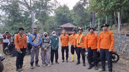 Dua Pendaki Gamalama Terjebak Karhutla di Taman Love Berhasil Dievakuasi