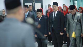 Wali Kota Ternate Lantik Kadispersip, Kepala Sekolah dan Pengurus Dewan Pendidikan