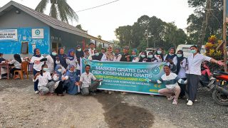 Puskesmas Kobe Bagi Masker dan Cek Kesehatan Gratis 