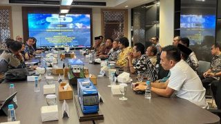 Bawa Aspirasi Warga, Sekda Halmahera Timur Dorong Peningkatan Status Pelabuhan Dabo ke Kemenhub