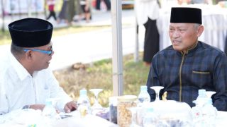 Wagub Maluku Utara Salat Idulfitri di Masjid Raya Sofifi, Ada Open House