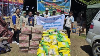 YBM PLN UIP MPA Salurkan Bantuan untuk Korban Kebakaran Dok IX Kota Jayapura