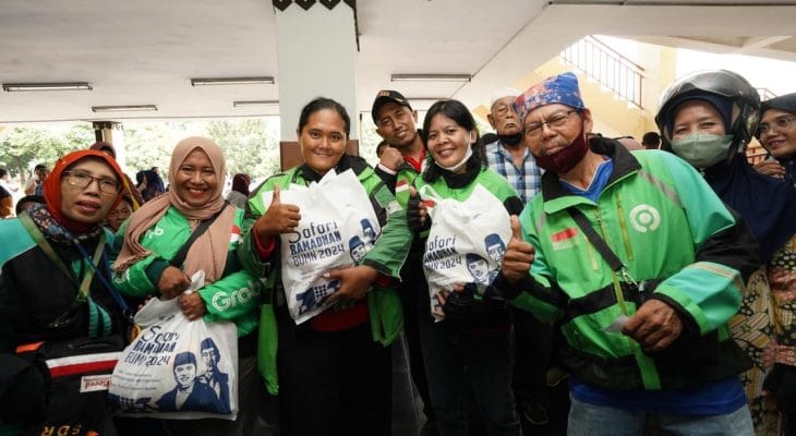 Safari Ramadan, PLN dan BNI Hadirkan 1.500 Paket Sembako Murah untuk Ojol