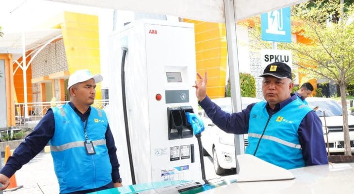 PLN Siagakan 47 SPKLU Layani Pengguna Mobil Listrik di Sepanjang Tol Jateng, Ada Unit Charger Mobile-nya!