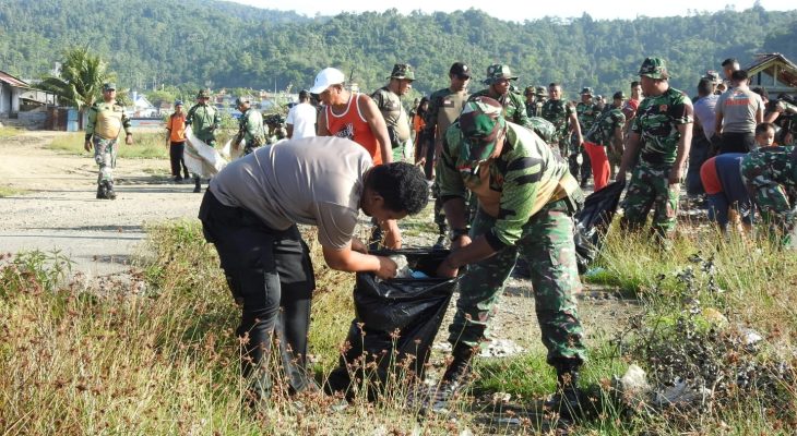 Peringati HUT Kodam XV/Patimura ke-67, Kodim 1510/Sula Gelar Bakti Sosial