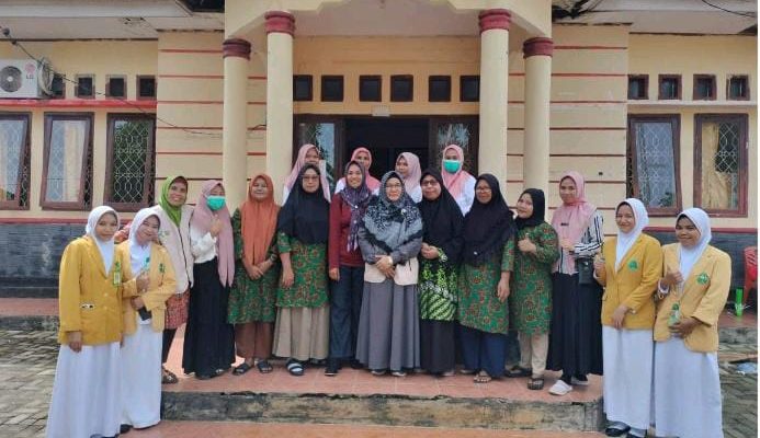 Cegah dan Deteksi Dini Kanker Payudara, Dosen Poltekkes Kemenkes Ternate Gelar Program SADARI di Kota Tidore