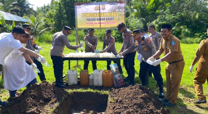 Cek Kesiapan Anggota, Kapolres Halmahera Selatan Kunker ke Polsek Bacan Barat