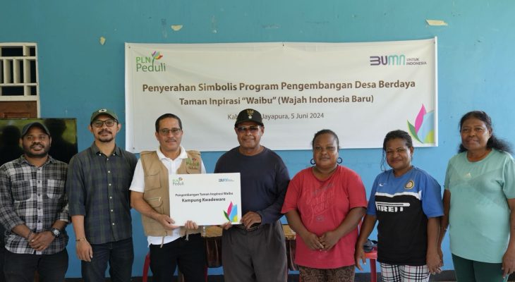 PLN Kembangkan Desa Berdaya Kampung Kwadeware Jadi Kampung Ekonomi Kreatif