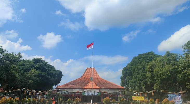 Gunakan REC PLN, Pemkab Trenggalek Jadi Inisiator Penggunaan Energi Bersih di Lingkungan Pemerintah Daerah di Jatim