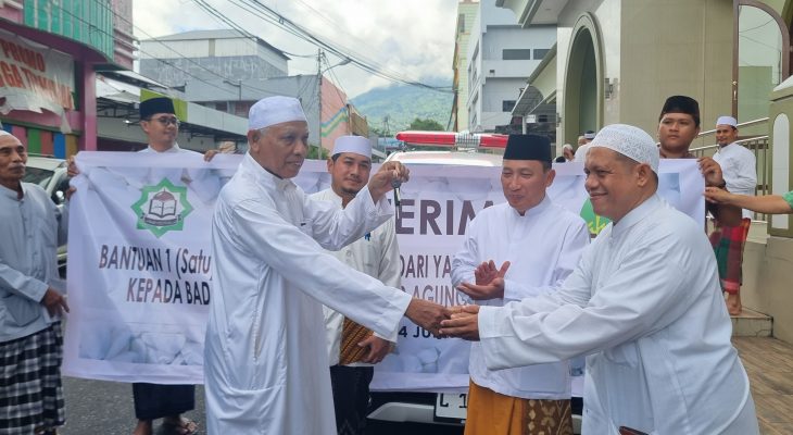 Yayasan Hairunnisa Serahkan 1 Unit Mobil Ambulance ke Masjid Almuttaqin