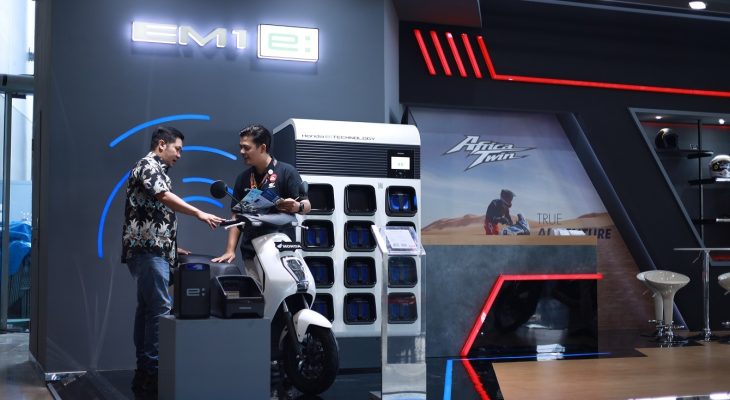 Honda EM1 e: dan Deretan Motor Berteknologi Tinggi Sapa Pengunjung GIIAS 2024