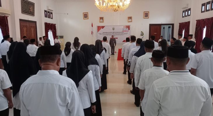 Bupati Kepulauan Sula Lantik 8 Kepala Dinas