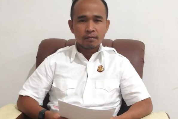 Kasus MCK Fiktif, Kasi Intel Kejari Tantang Kadis PUPR Taliabu Menghadap Bawa Data