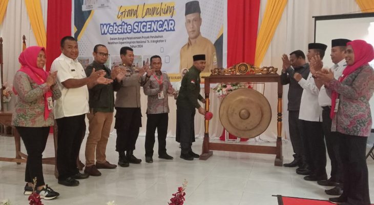 Dorong Tingkatkan PAD di Taliabu, Ridwan Azis Launching Website Sigencar