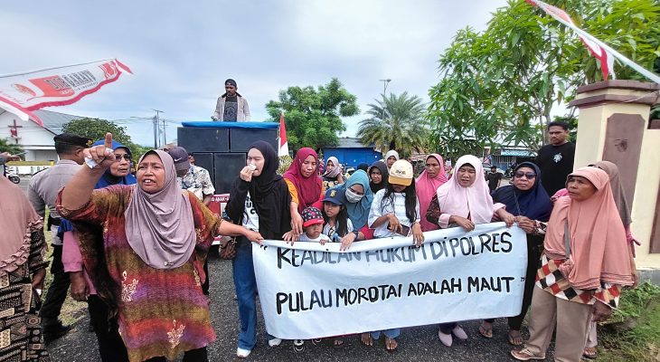 Polisi Diduga Berencana Hentikan Kasus, Keluarga Almarhum Geruduk Polres Pulau Morotai Menuntut Keadilan