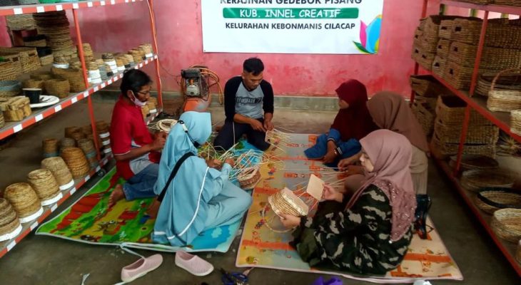 Laporan Tahunan Program TJSL PLN Peduli Catat Keberhasilan Pengembangan Lapangan Kerja dan UMK Secara Nasional