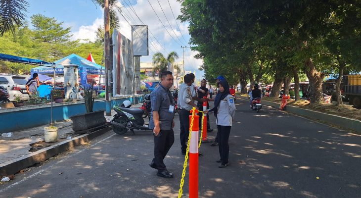 Tepi Jalan di Ternate Mulai Dipasang Cones, Ini Fungsinya
