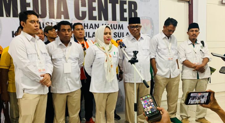 Mendaftar ke KPU, FAM-SAH Target Menang Satu Putaran di Pilkada Kepulauan Sula