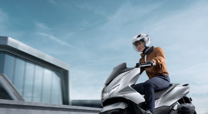 Honda Berikan Program Spesial Honda PCX160