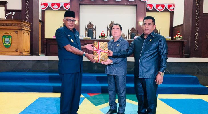 Catatan Fraksi Demokrat di APBD Perubahan: Pemda Kepulauan Sula Harus Kurangi Acara Seremoni