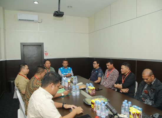 HUT ke-79 RI, Listrik di Batang Dua, Ternate Beroperasi 18 Jam