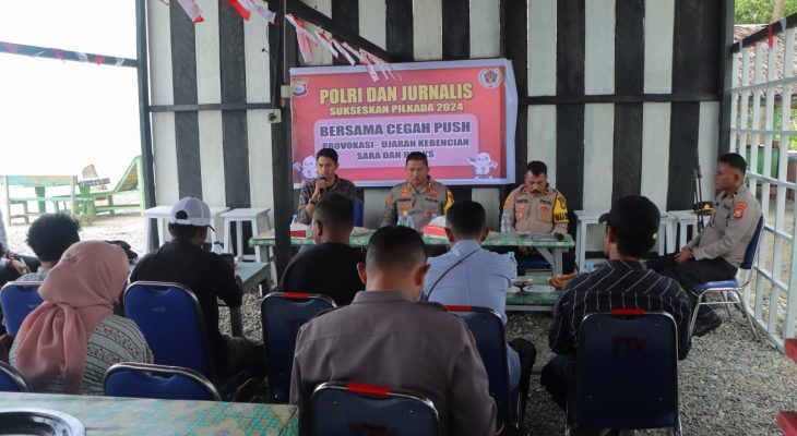 Polisi Ajak Jurnalis dan Warga Kepulauan Sula Cegah Berita Hoaks dan Laporkan Akun Palsu