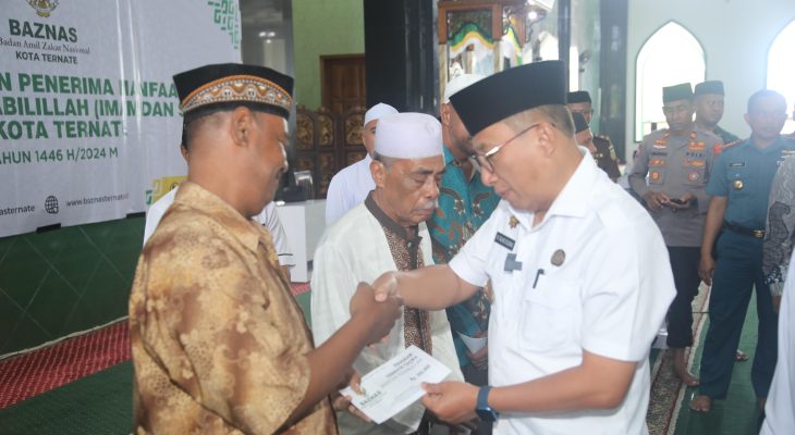 560 Imam dan Syara di Ternate Dapat Bantuan Baznas