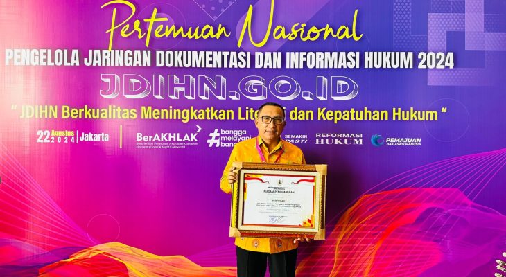 Pemkot Ternate Raih Penghargaan JDIH Terbaik Wilayah Timur Indonesia