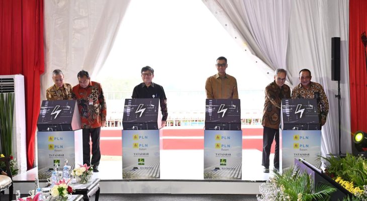 PLN-AHP Resmi Operasikan PLTS Ground-mounted 100 MWp di Kawasan Industri KBI Purwakarta, Terbesar di Indonesia