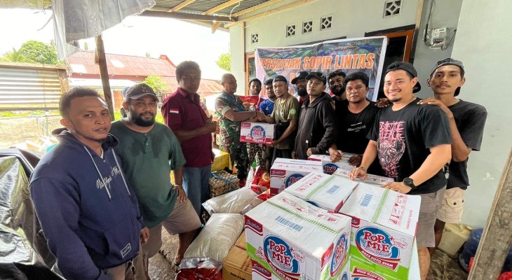 Persatuan Supir Lintas Salurkan Ratusan Sembako di Masyarakat Rua Korban Banjir