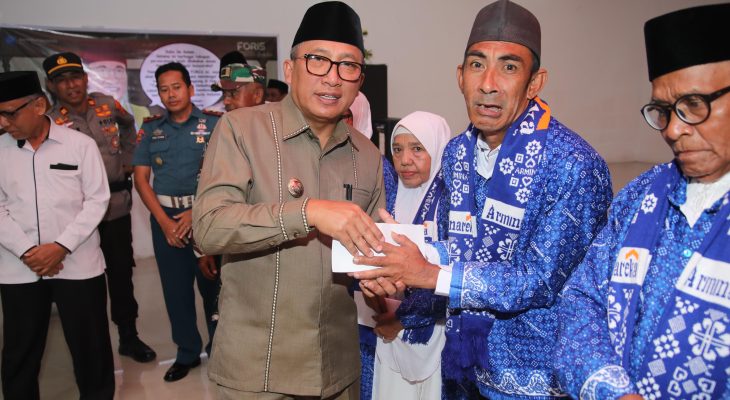 Pemkot Ternate Berangkatkan 30 Jamaah Umroh Tahun 2024