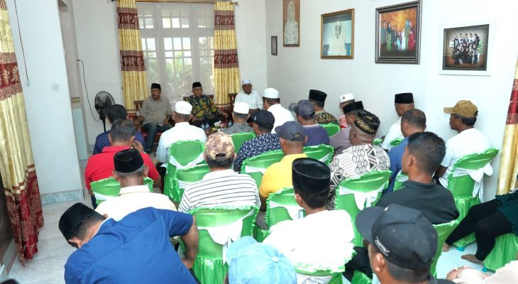 Tauhid Silaturahmi dengan Warga Dufa-Dufa, Ternate di Kediaman Sukarjan Hirto