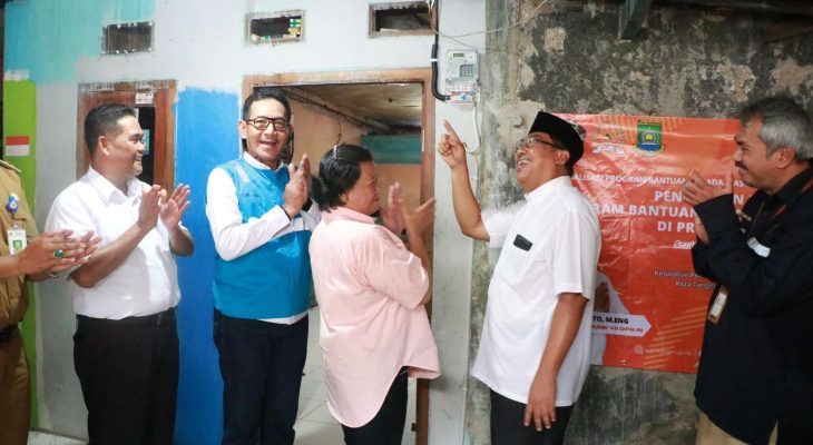 Hari Pelanggan, PLN Bersama Pemerintah Salurkan Bantuan Pasang Baru Listrik di Tangerang