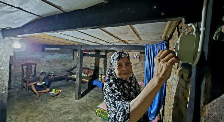 Sambut HLN Ke-79, Donasi Insan PLN Terangi 3.725 Keluarga se-Indonesia