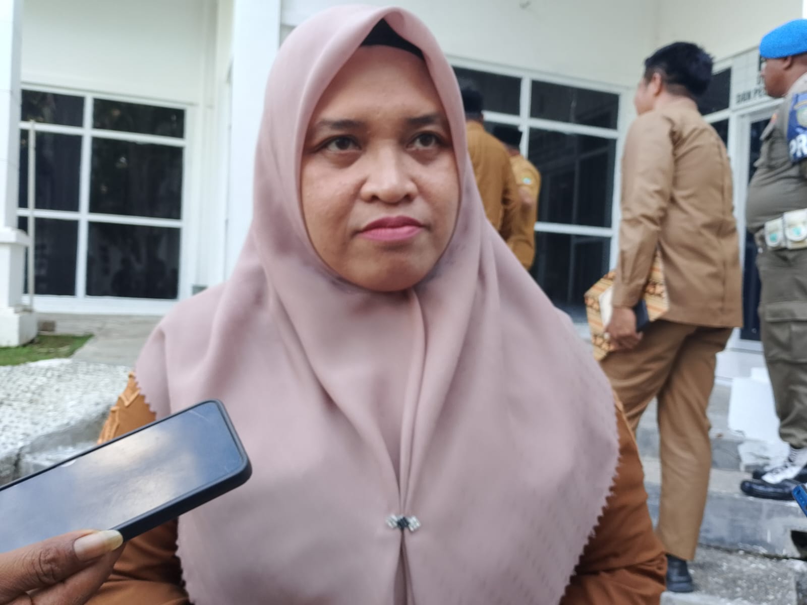 Kaban BKPSDM Kepulauan Sula, Fadila Waridin.(Foto: Hamdi/malutpost.com)