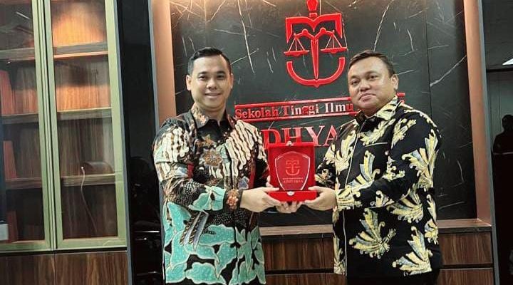 Sekolah Tinggi Ilmu Hukum Adhyaksa dan Kejari Pulau Taliabu Teken MoU