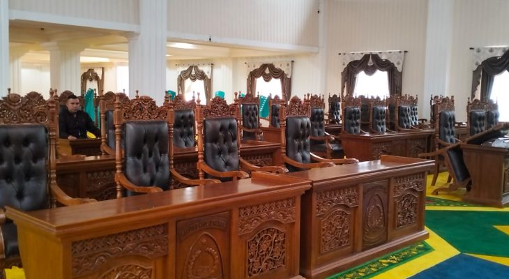 Usai Dilantik, Anggota DPRD Taliabu  Kompak tak Masuk Kantor