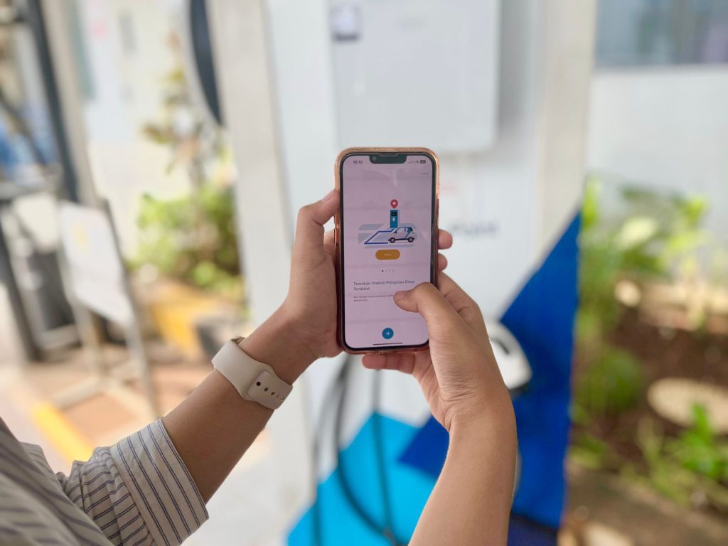 PLN mempermudah transaksional bagi pelanggan menggunakan aplikasi PLN Mobile.