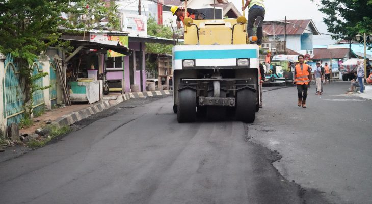 Ruas-ruas Jalan di Kota Ternate Mulai Diperbaiki, Sekda: Ternate Terus Berbenah