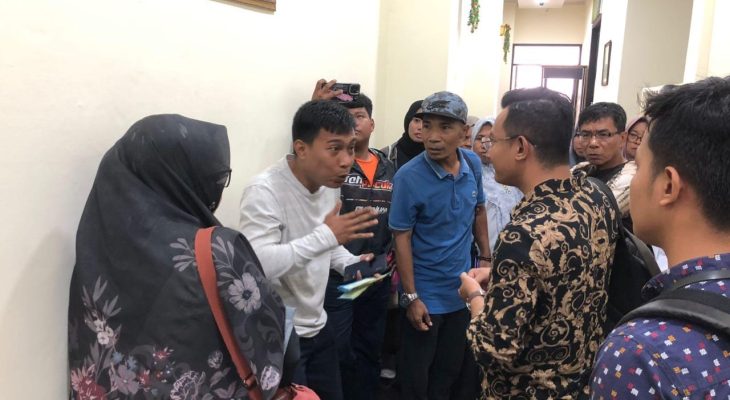 Keluarga Terdakwa Korupsi DID Kota Tidore Berharap Keadilan dari Hakim, Tuntutan Jaksa Dianggap Tidak Pantas 