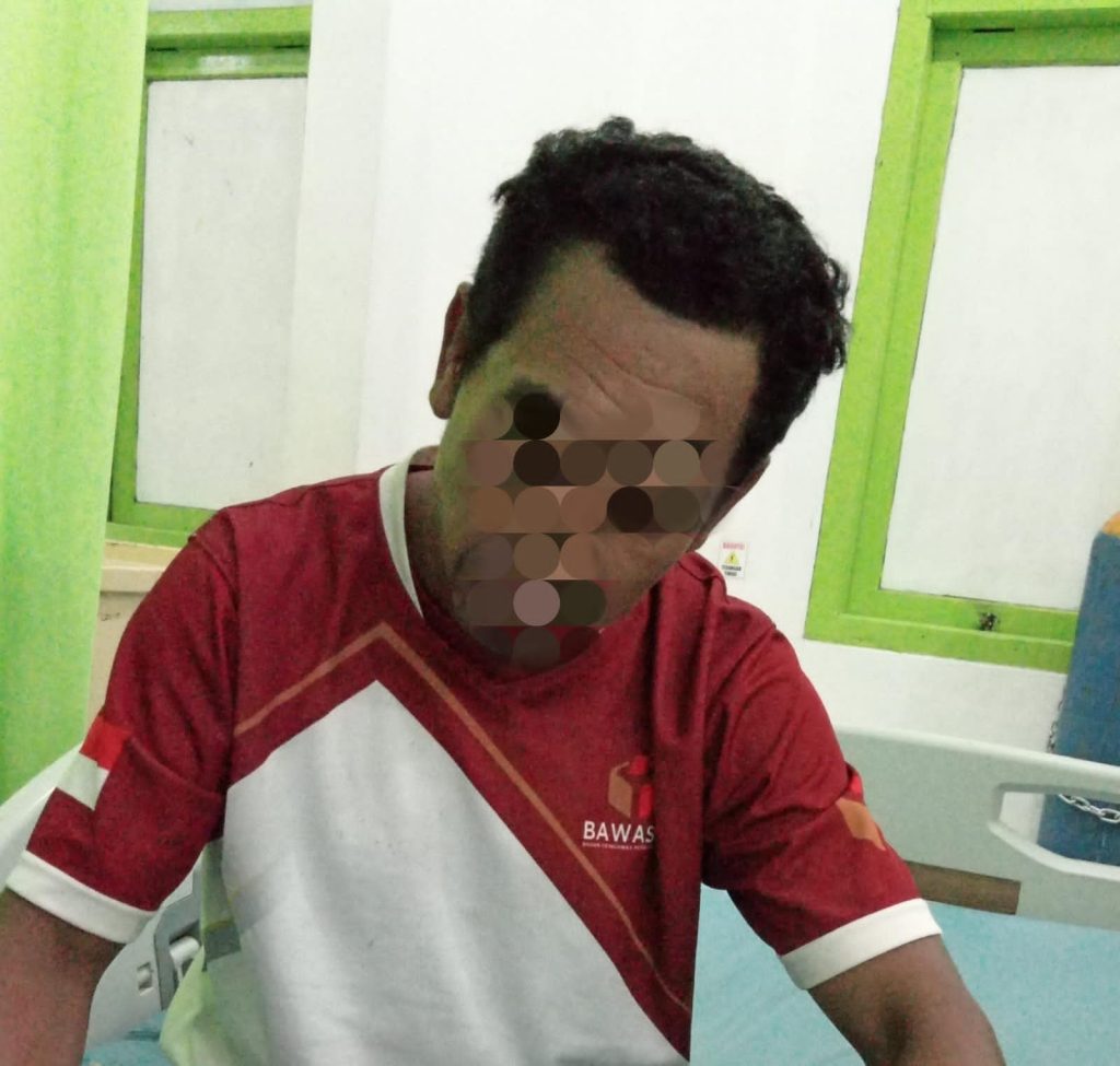 Korban saat berada di RSUD Sanana.(Foto: istimewa)