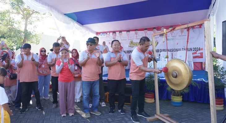 Pjs Wali Kota Ternate Bersama Sekda Hadiri Launching HUT PGRI Ke-79 dan Hari Guru, Canangkan Anti ‘Bullying’