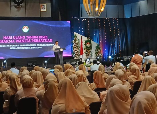 Di HUT DWP Malut, Pj Sekprov Ajak Seluruh OPD Dukung Program Makan Siang Gratis 