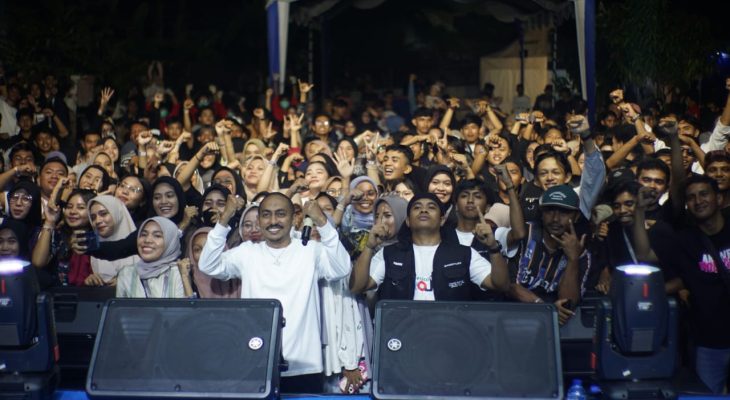 Konser di Acara GenBI, Zein Panzer Hipnotis Anak Muda Ternate