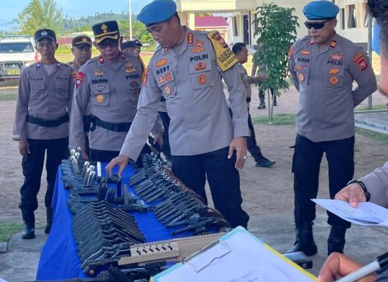 Kunker di Polres Pulau Taliabu, Kabid Propam Polda Malut Ingatkan Anggota Gunakan Senpi Harus Sesuai Prosedur